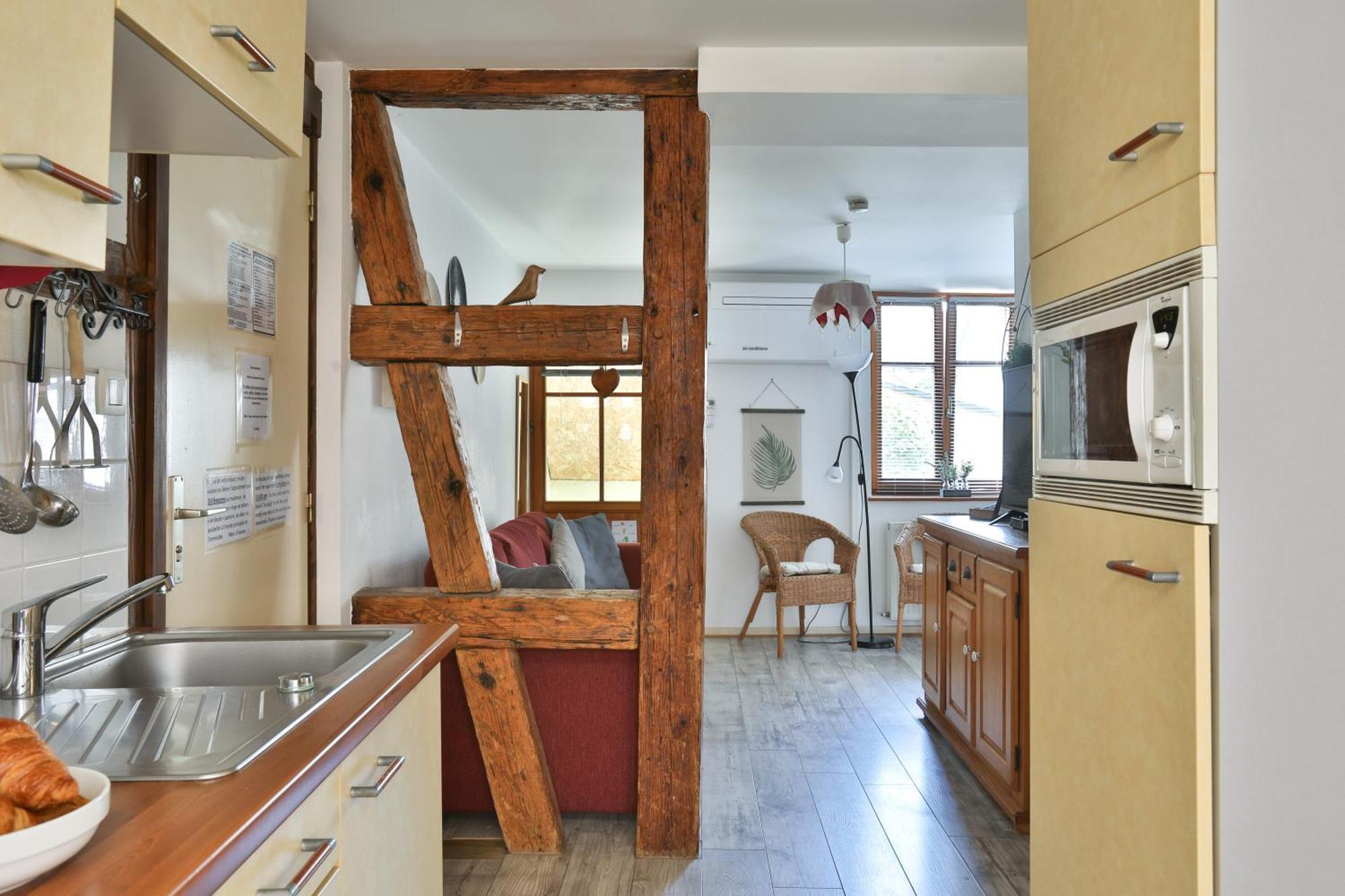 Ferienwohnung La Legende Des 2 Pierres Eguisheim Zimmer foto