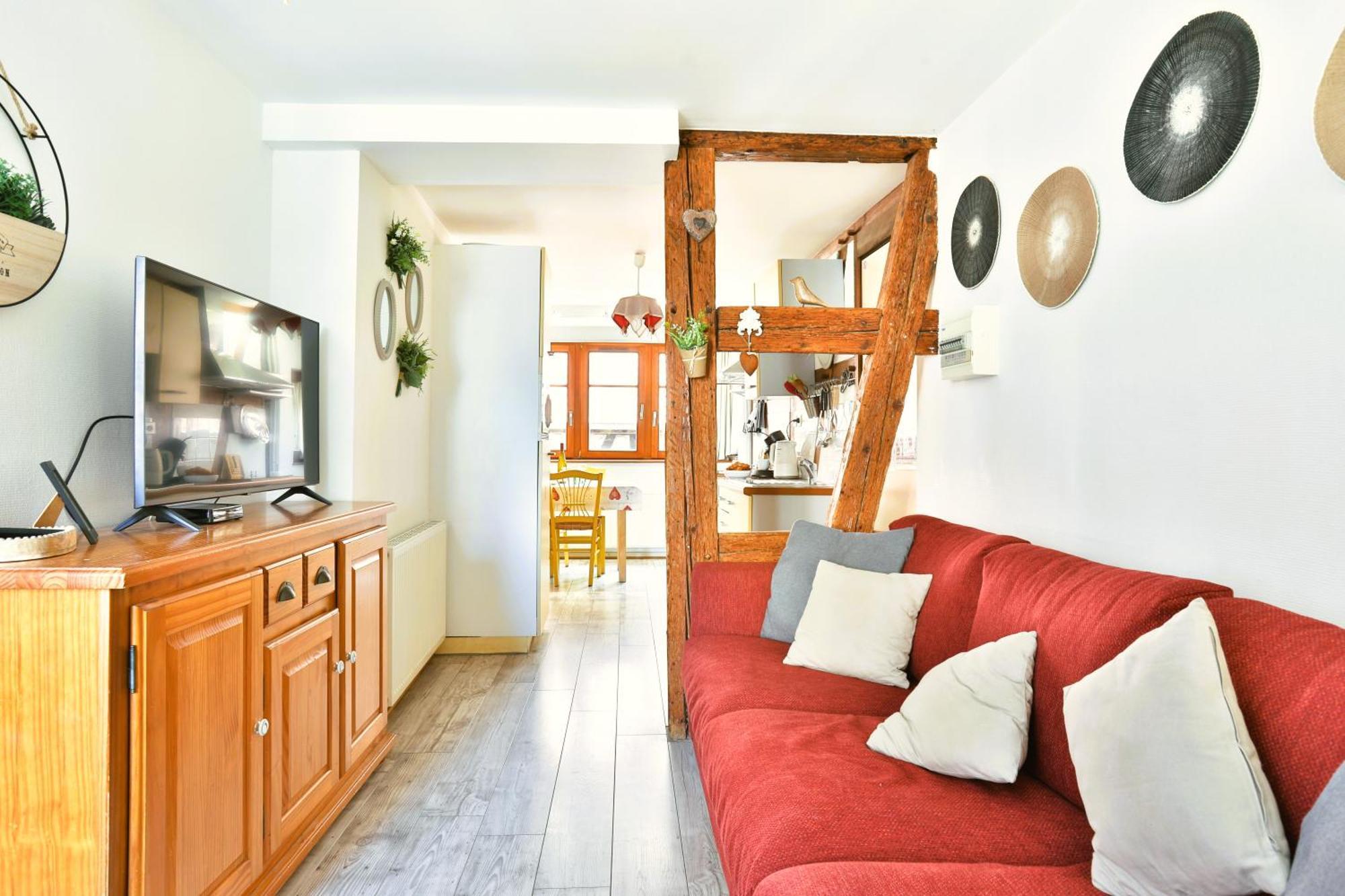 Ferienwohnung La Legende Des 2 Pierres Eguisheim Exterior foto