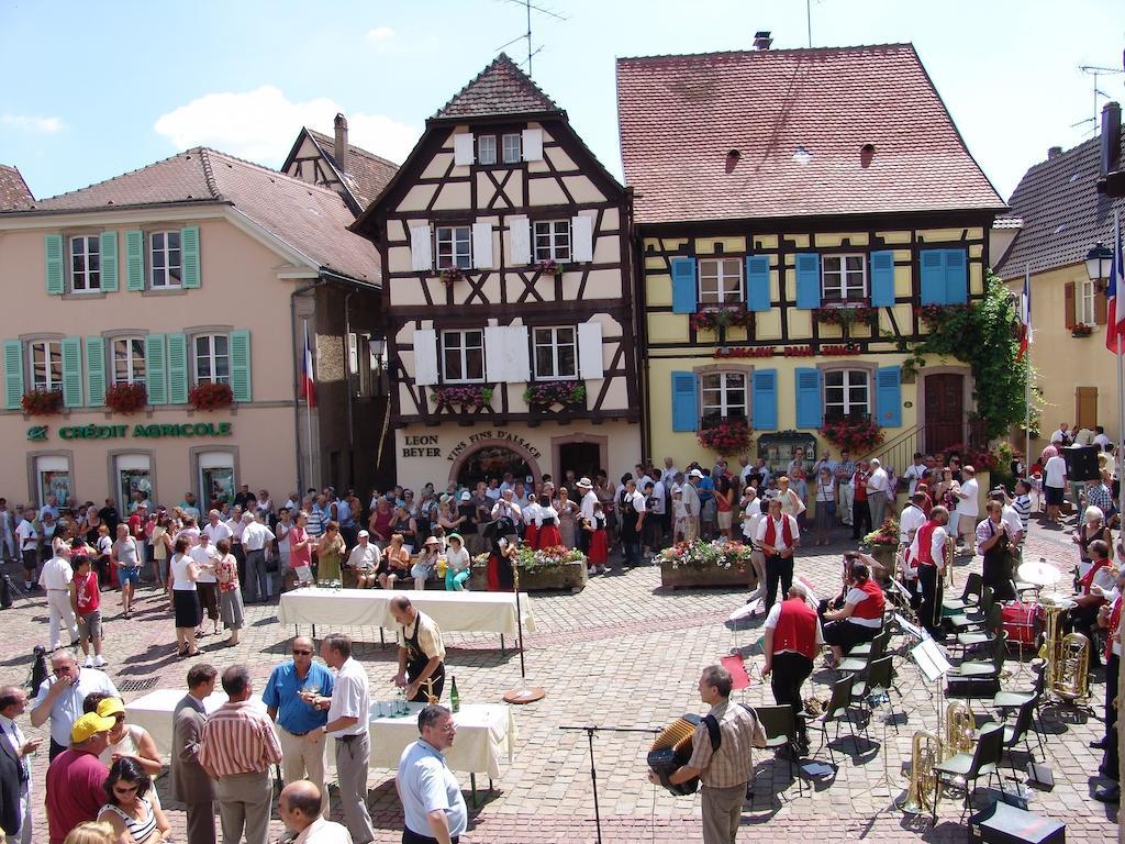 Ferienwohnung La Legende Des 2 Pierres Eguisheim Zimmer foto