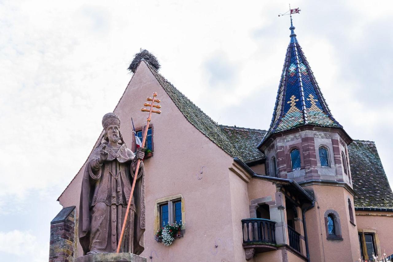Ferienwohnung La Legende Des 2 Pierres Eguisheim Exterior foto